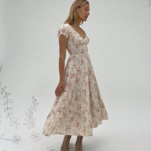 WeWoreWhat Puff Sleeve Dainty Floral Smocked Midi Dress in Size Medium